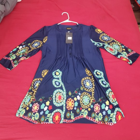 Beautiful Dark Blue Floral Boho Inspired Loose Fitting Casual Blouse - Picture 1 of 5